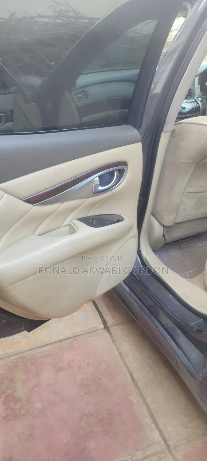 Nissan Fuga 2010 Gray