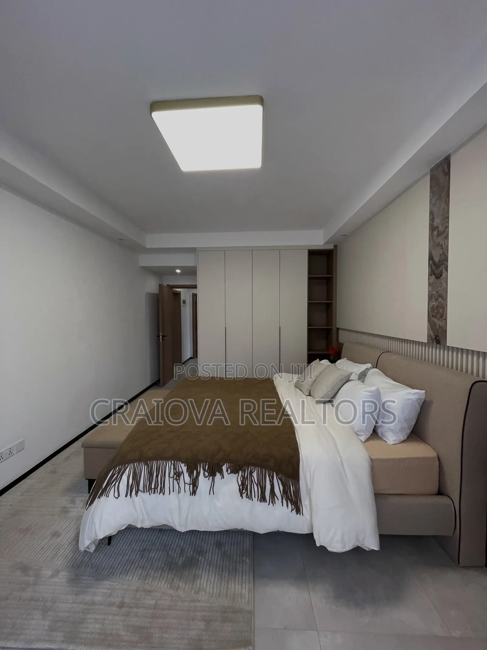 4bdrm Apartment in Valley Arcade for sale