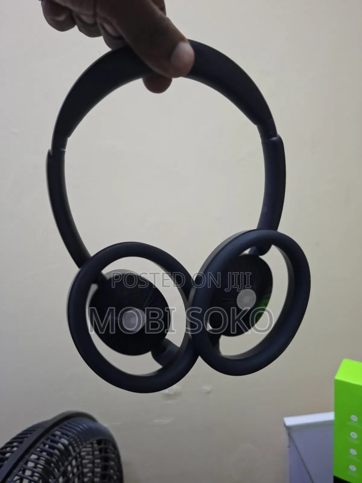 Oraimo OpenLoop Open-Ear Wireless Headphones
