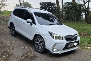 Subaru Forester 2013 Pearl