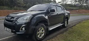 Isuzu D-MAX 2023 Gray