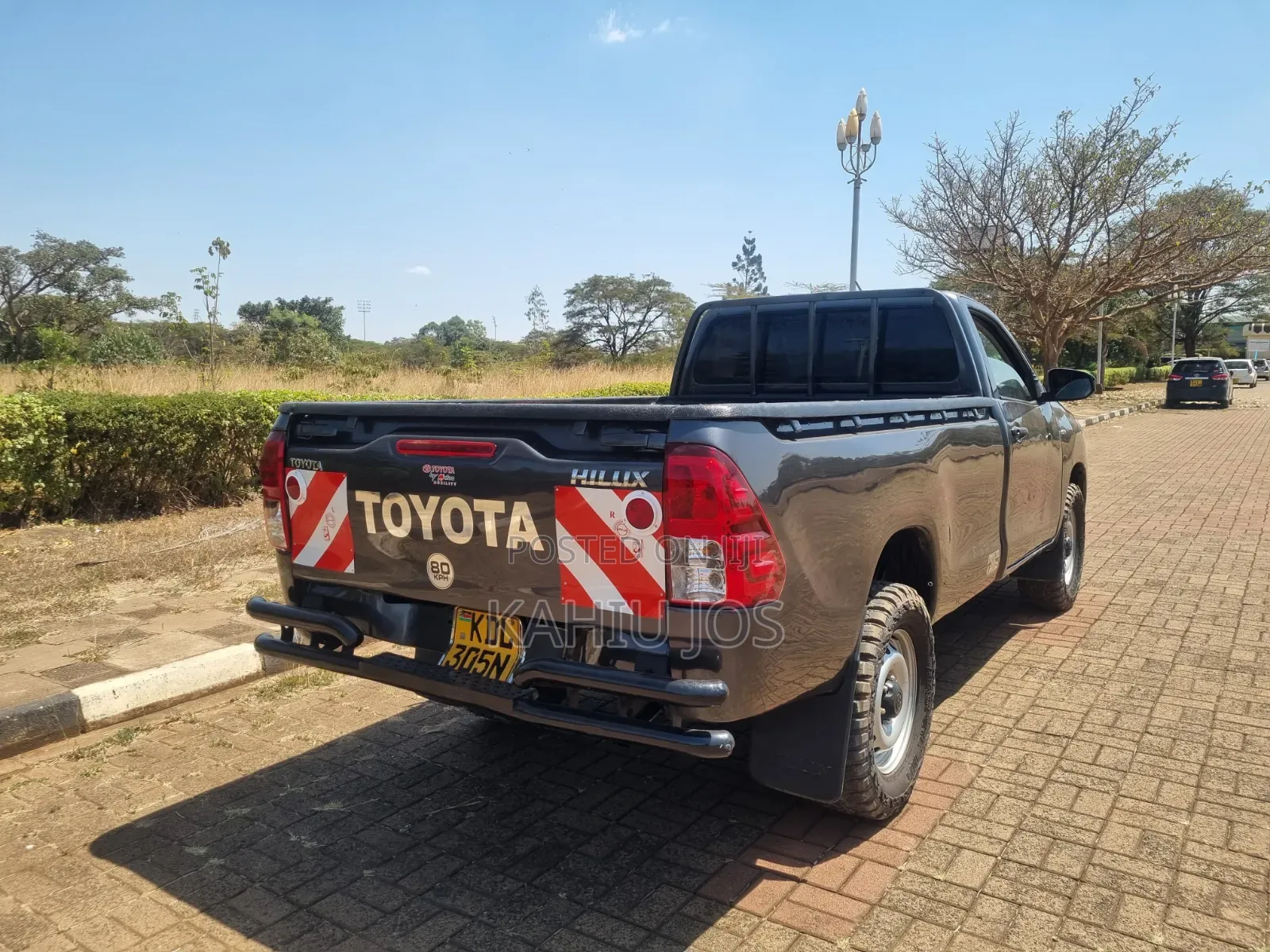 Toyota Hilux 2022 Gray