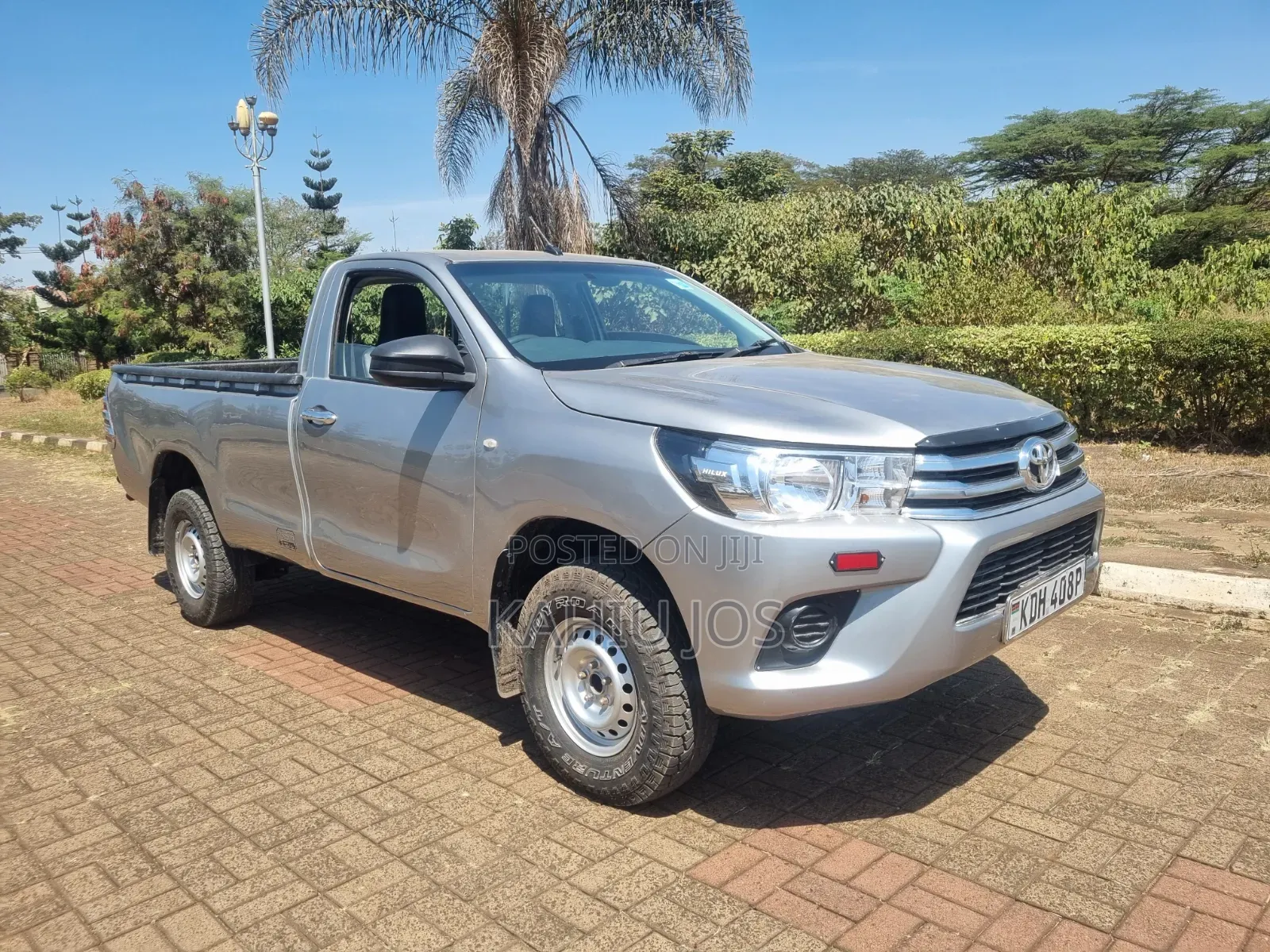Toyota Hilux 2015 Silver