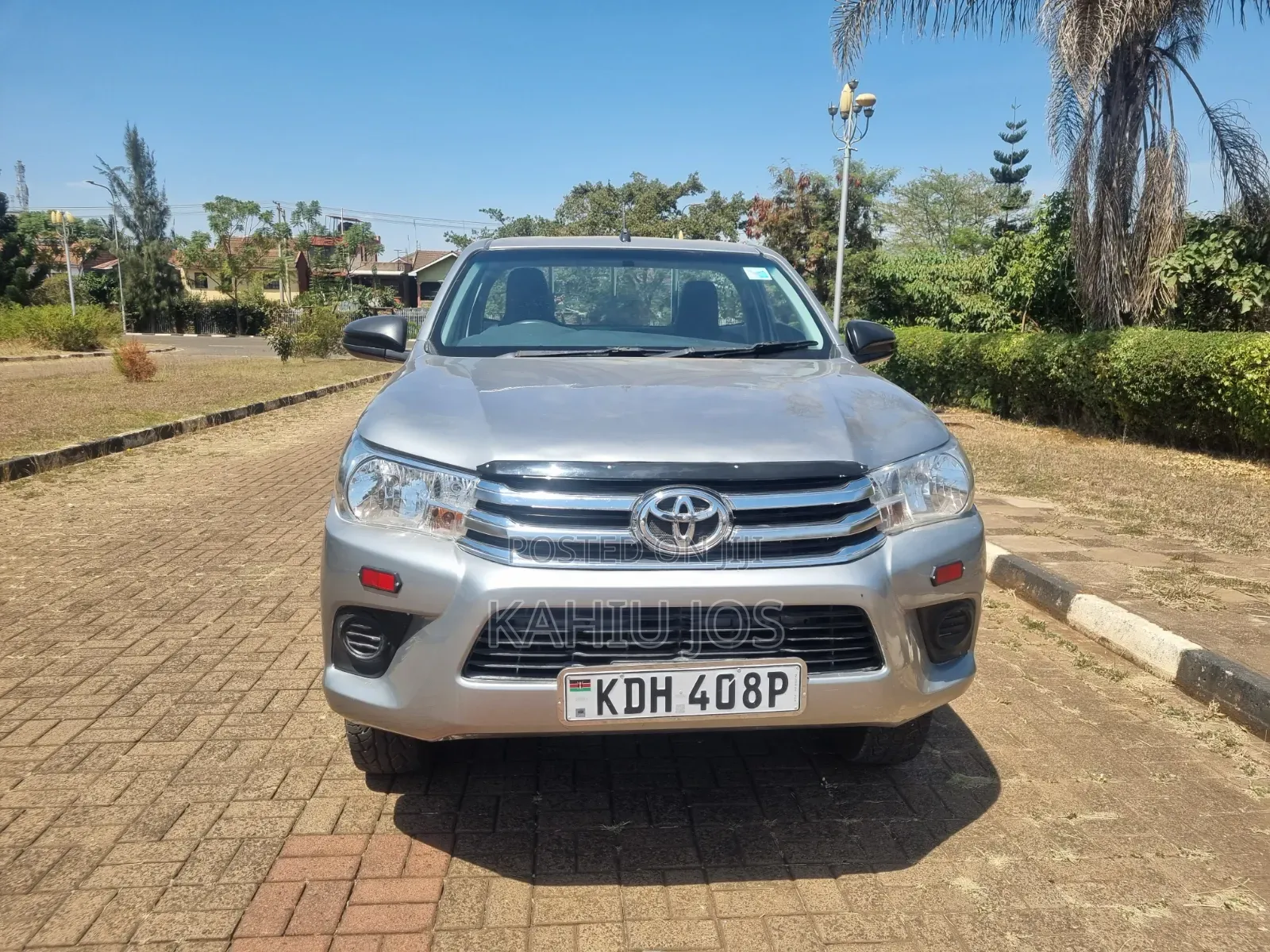 Toyota Hilux 2015 Silver