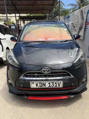 Toyota Sienta 1.5 FWD (6-seater) 2016 Black