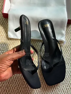 Zara Kitten Heel