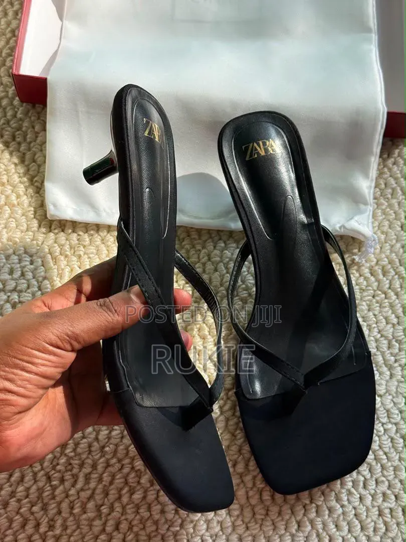 Zara Kitten Heel