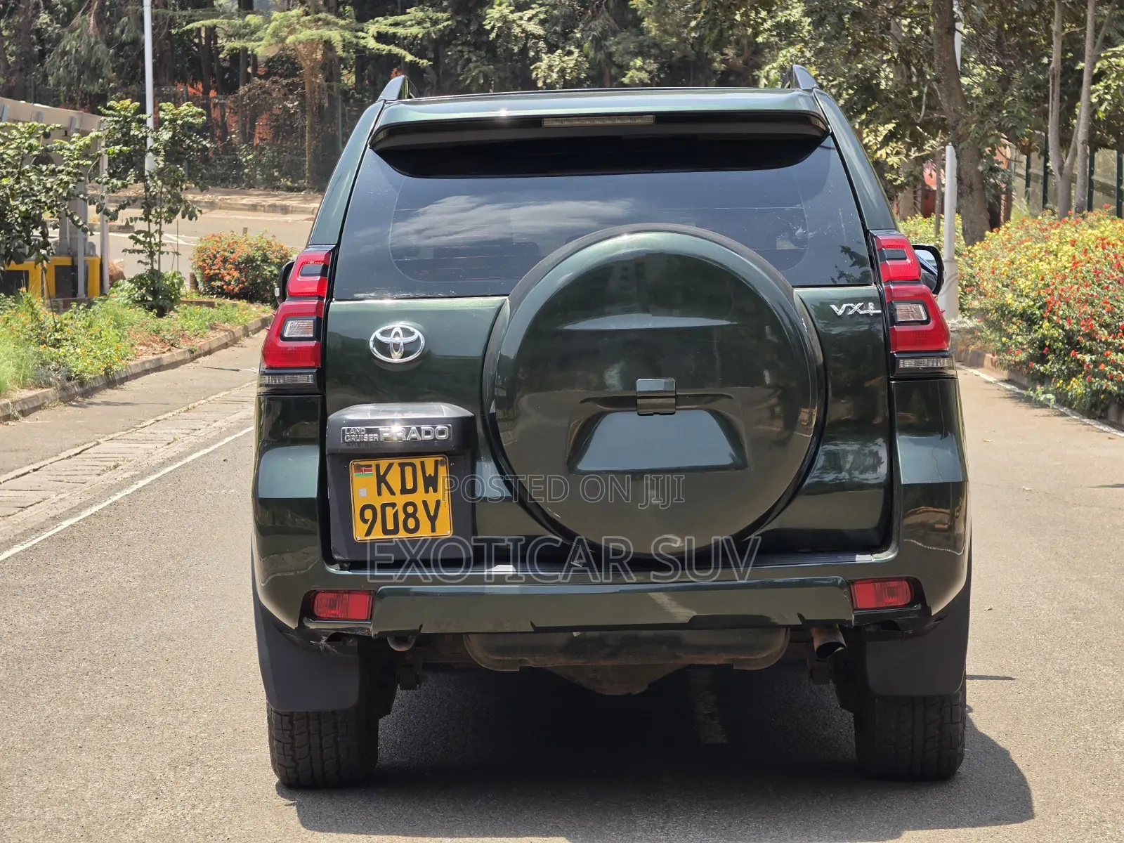 Toyota Land Cruiser Prado 3.0 D-4D (190 Hp) 7 seats 2014 Green