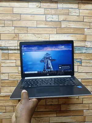 Laptop HP Pavilion 14t 8GB Intel Celeron SSD 72GB
