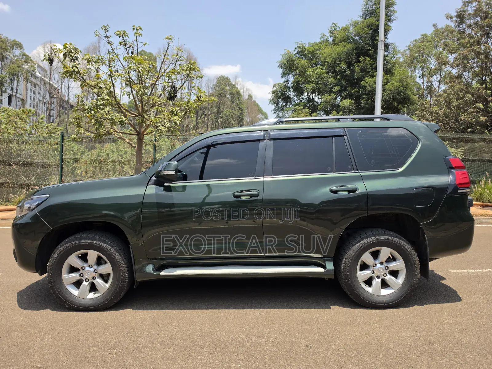 Toyota Land Cruiser Prado 3.0 D-4D (190 Hp) 7 seats 2014 Green