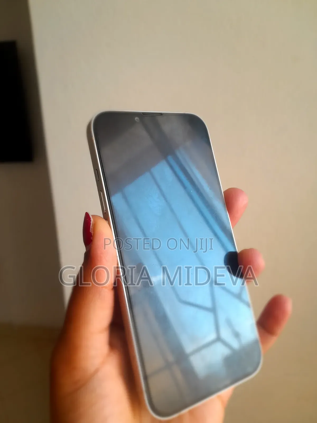 Apple iPhone 13 256 GB White