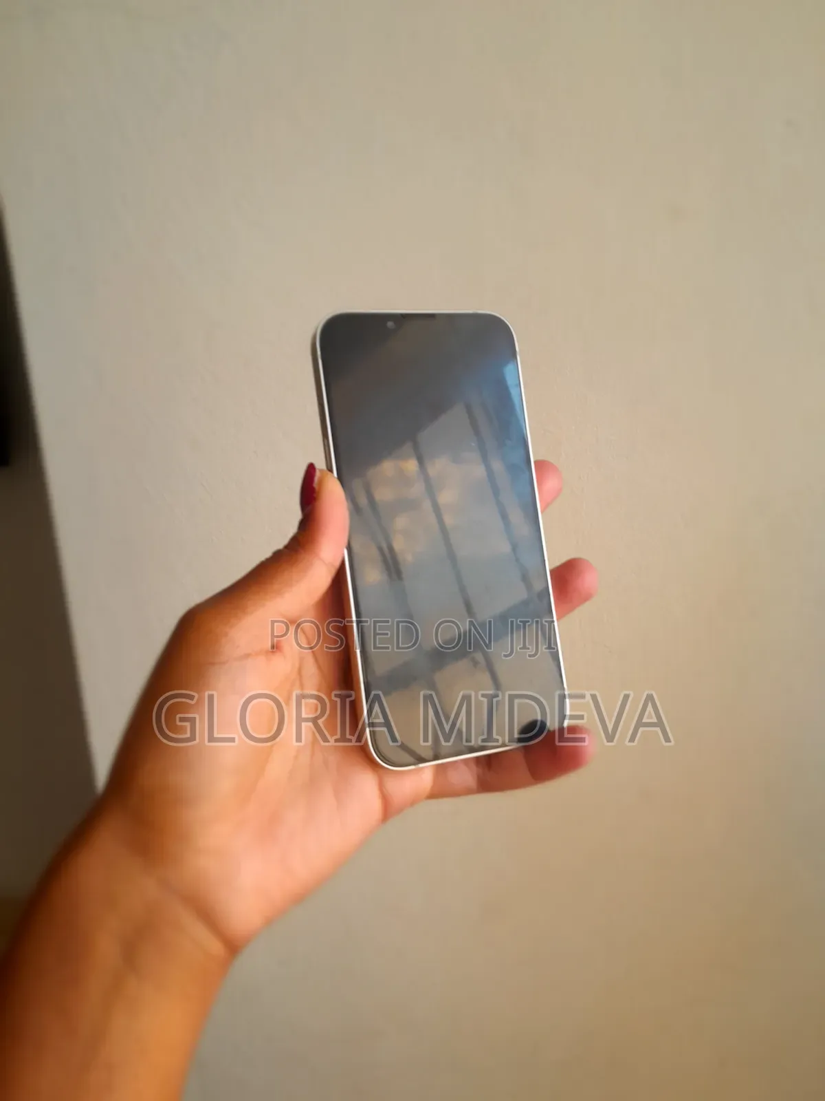 Apple iPhone 13 256 GB White