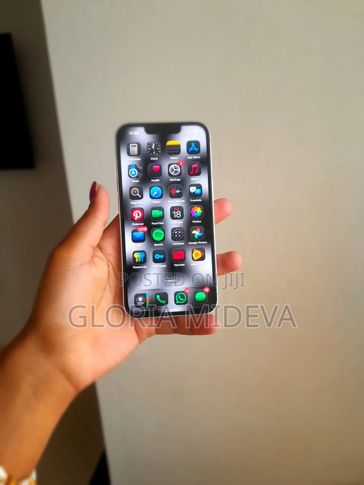 Apple iPhone 13 256 GB White