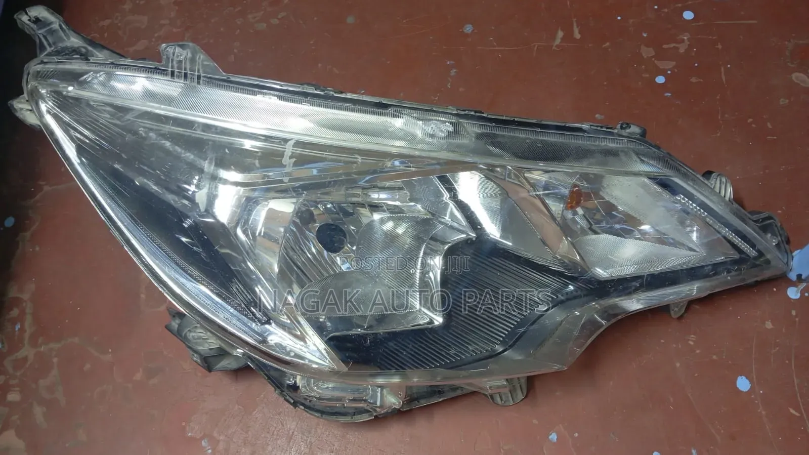 Mitsubishi Mirage 2020-2018 Headlight