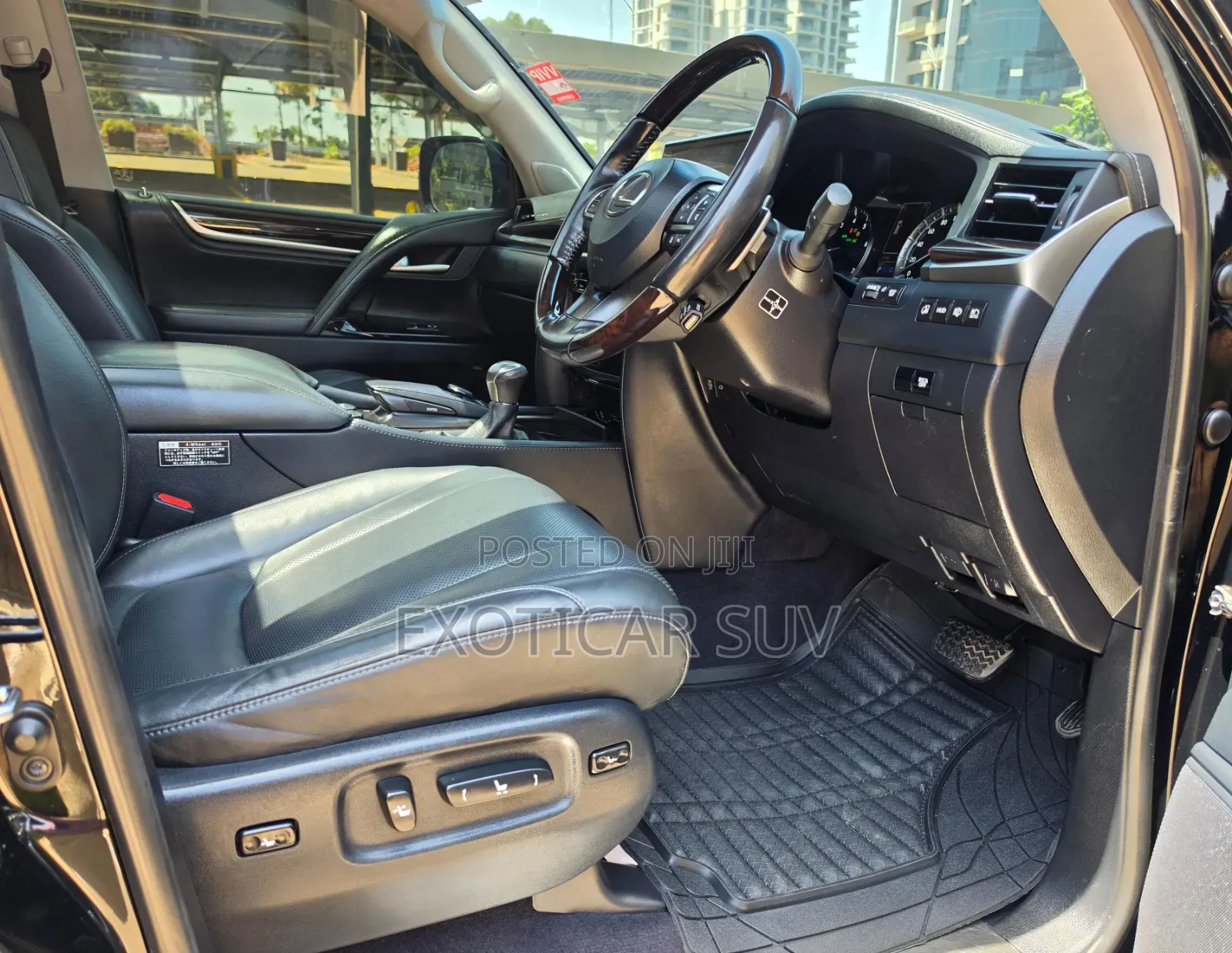 Lexus LX 570 AWD 2016 Black
