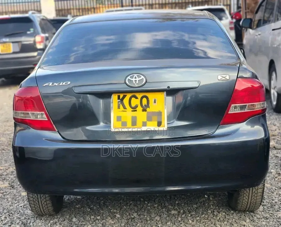 Toyota Axio 2012 Black