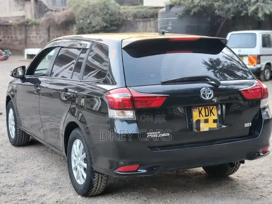 Toyota Corolla Fielder 2015 Black