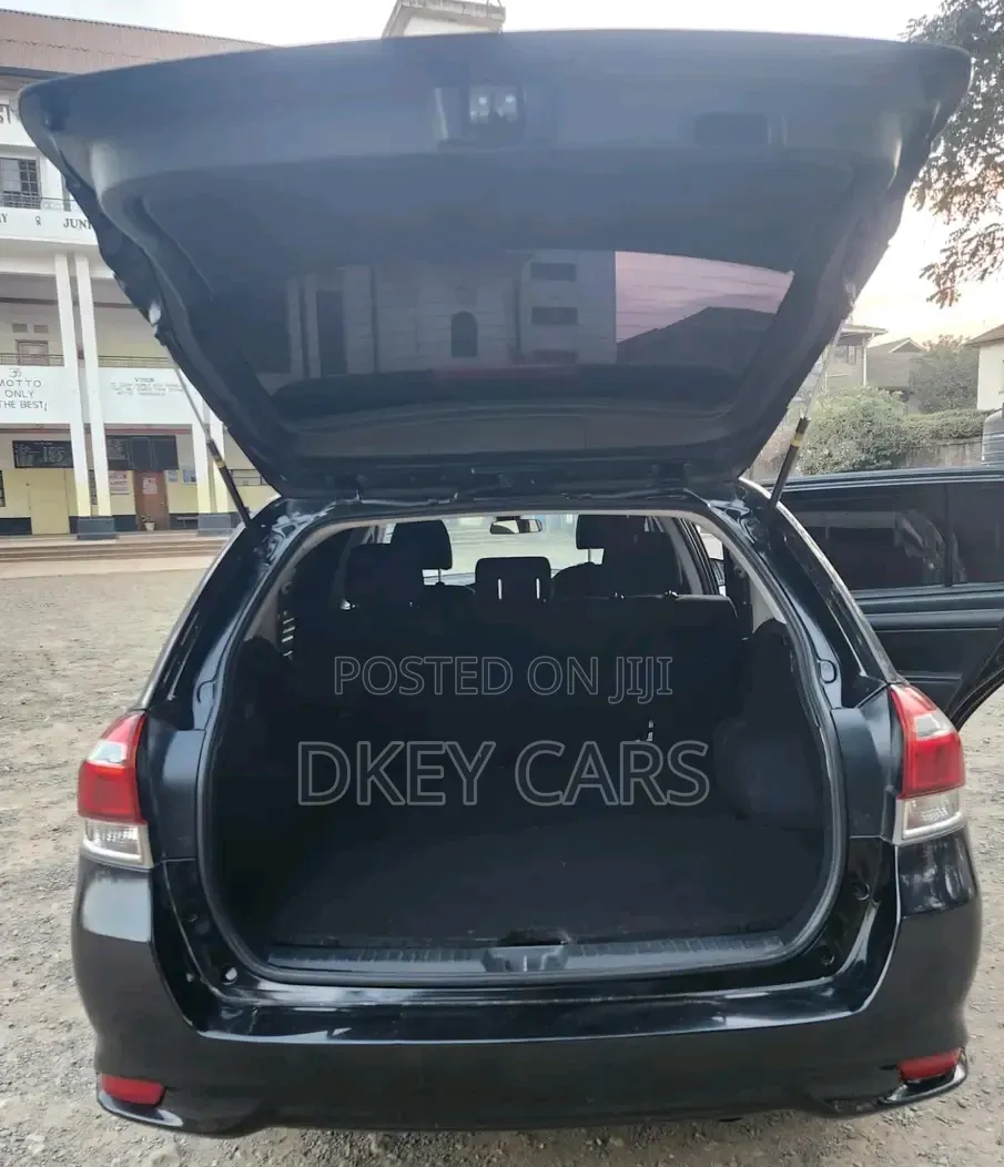 Toyota Corolla Fielder 2015 Black