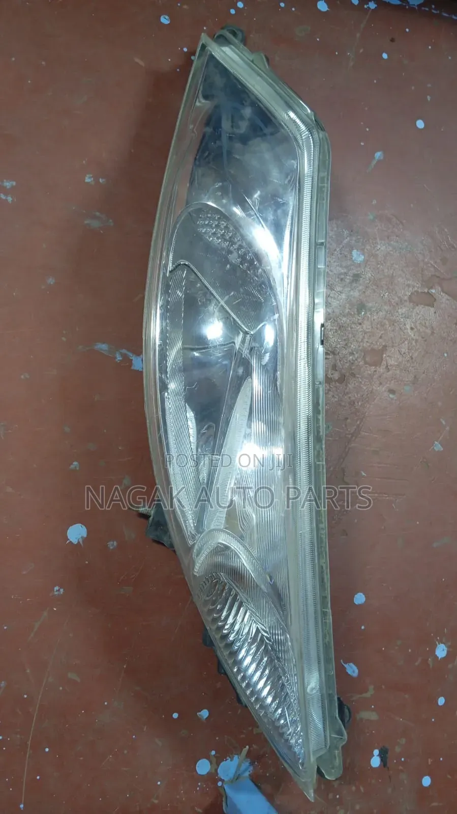 Juke 2010 Up Headlight