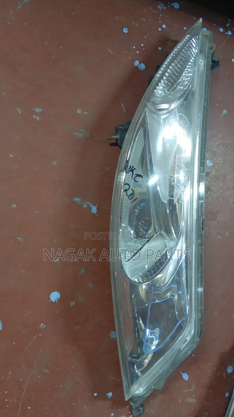 Juke 2010 Up Headlight