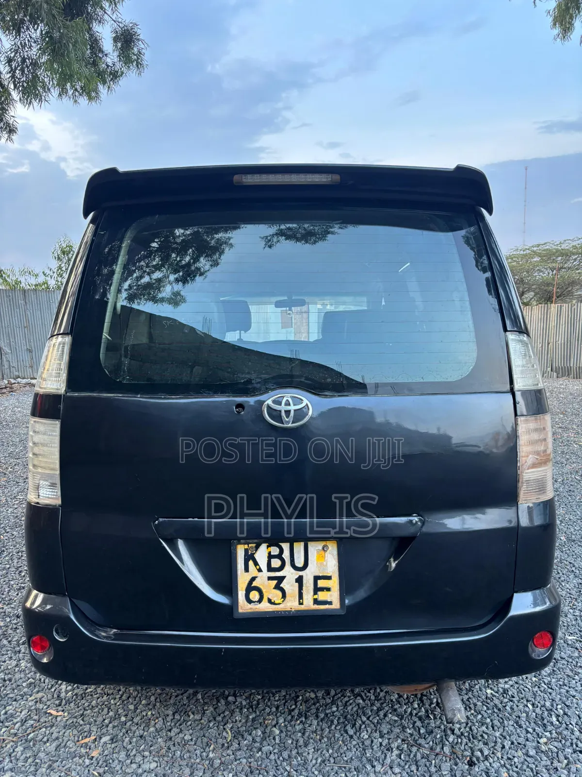 Toyota Voxy ZS 2WD 7-Seater 2007 Black