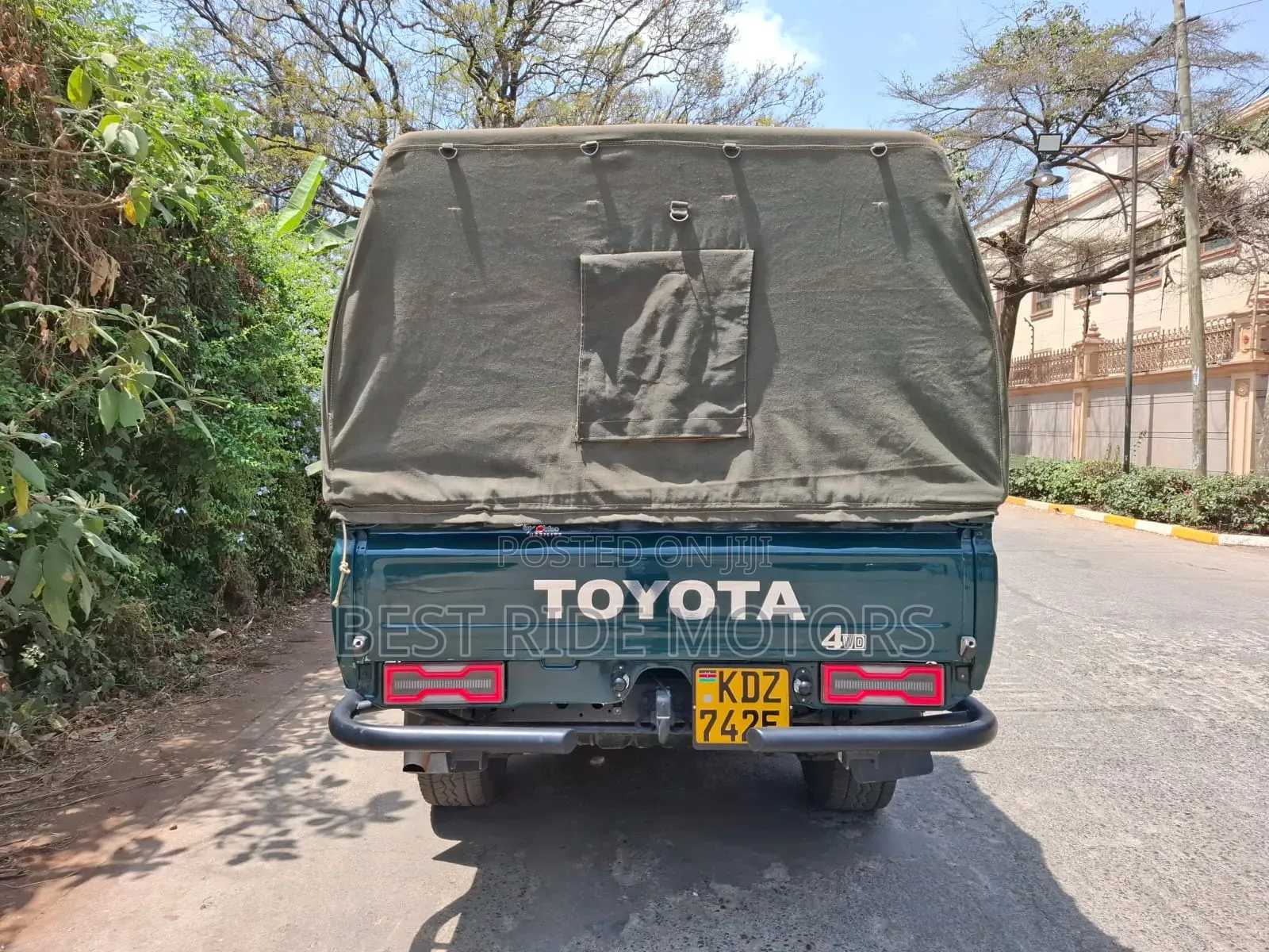 Toyota Land Cruiser 79 Series 2014 Green