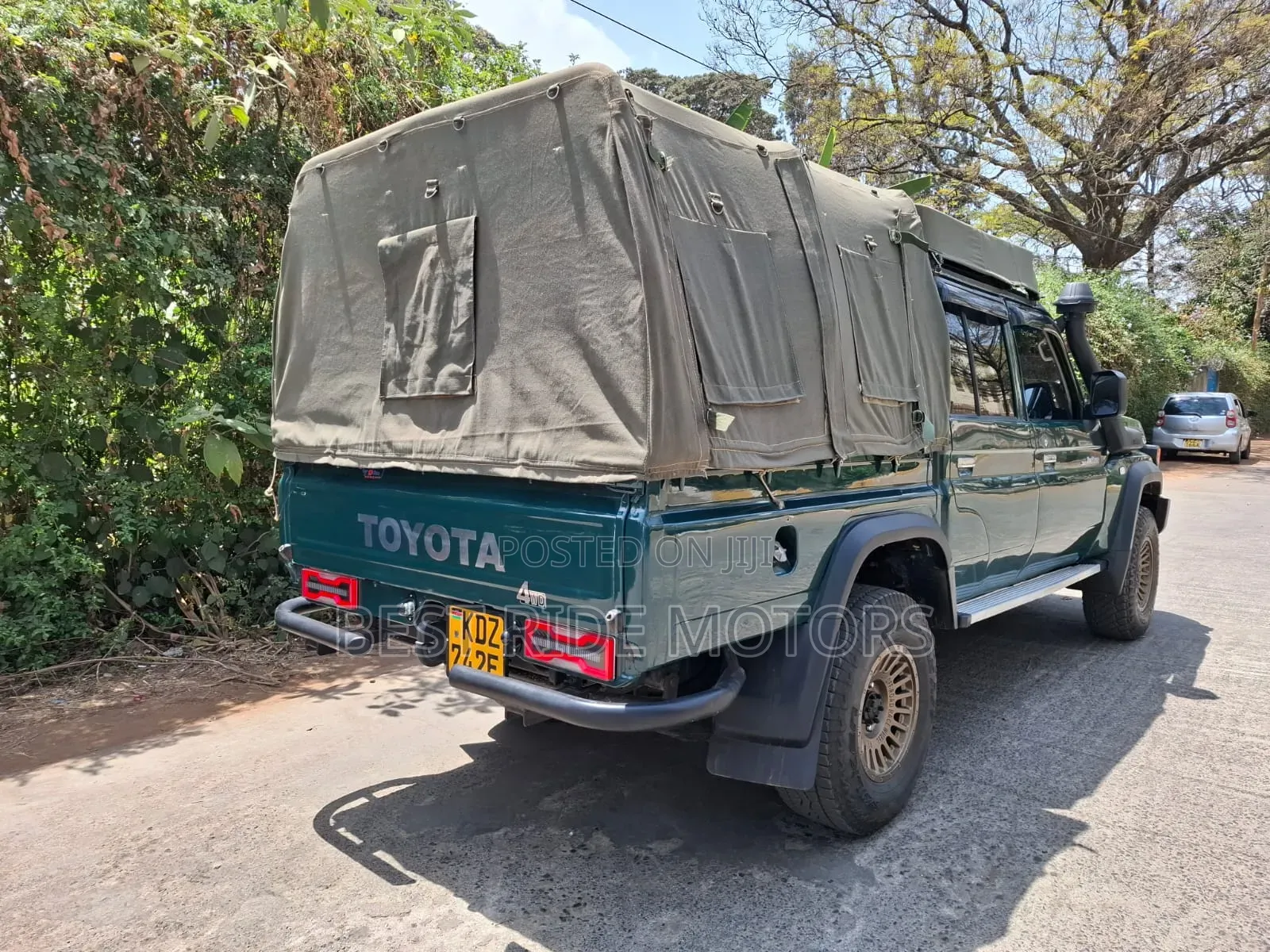 Toyota Land Cruiser 79 Series 2014 Green