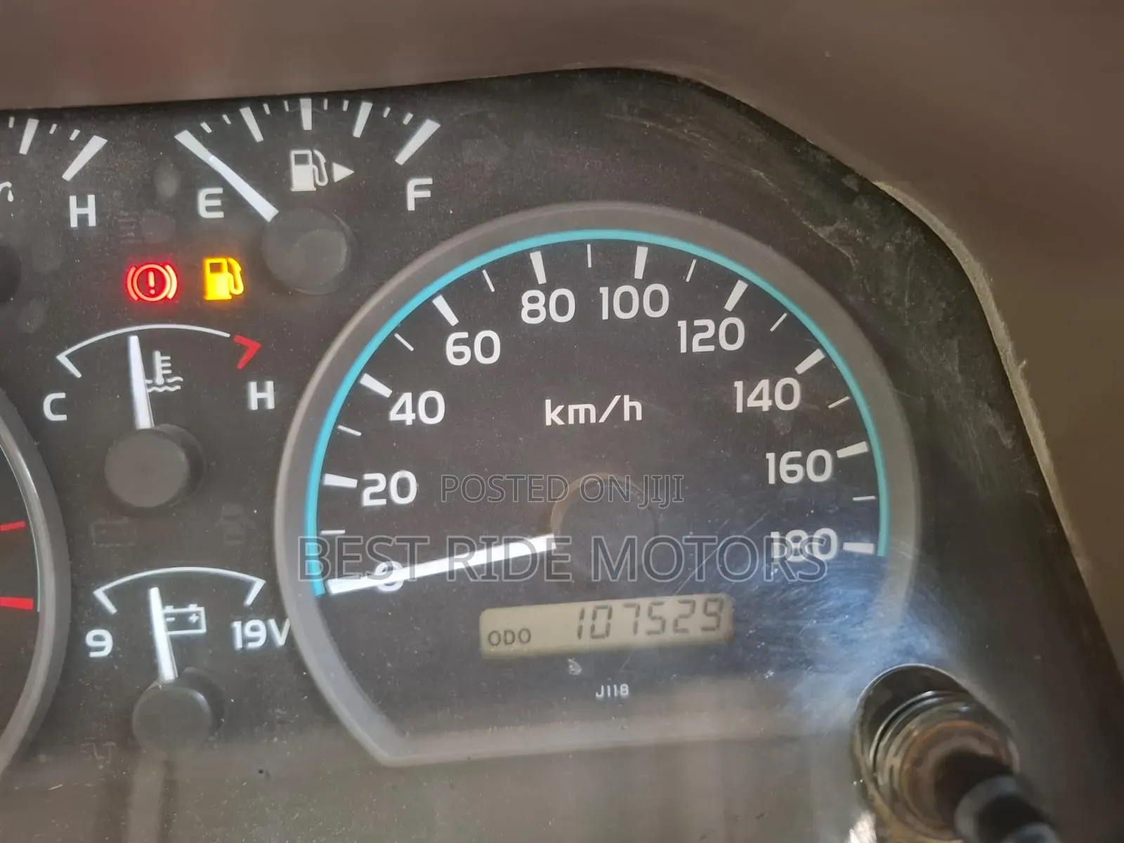 Toyota Land Cruiser 79 Series 2014 Green