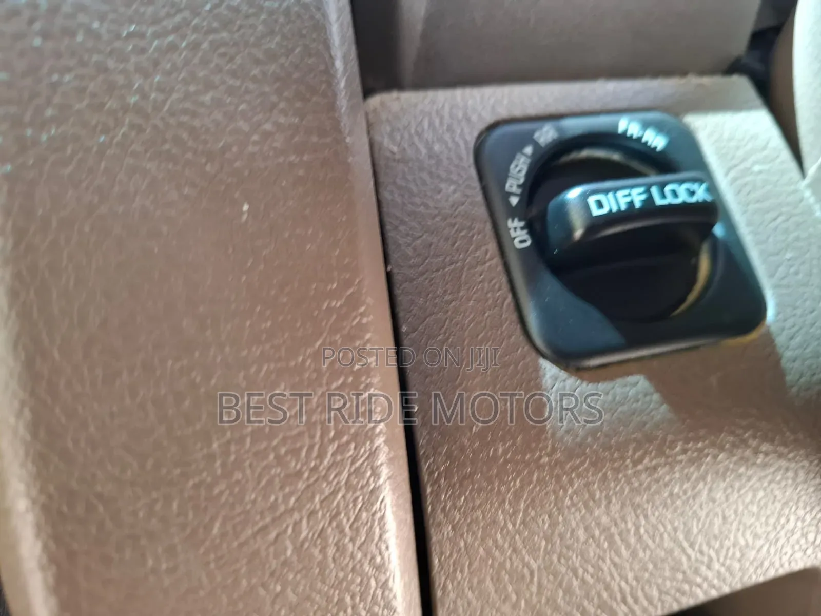 Toyota Land Cruiser 79 Series 2014 Green