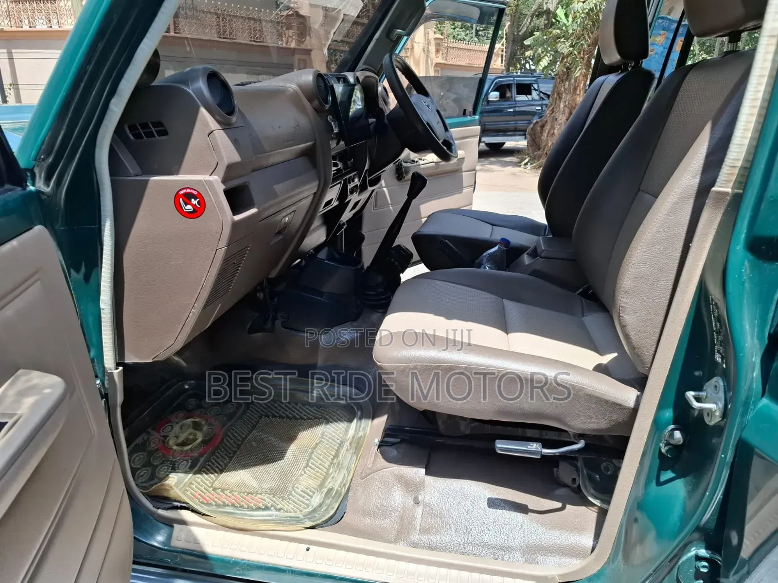 Toyota Land Cruiser 79 Series 2014 Green