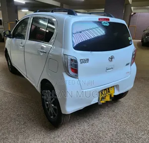Toyota Pixis 2013 White