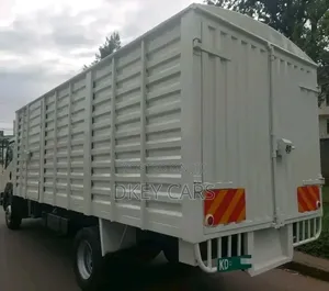 Isuzu FRR90