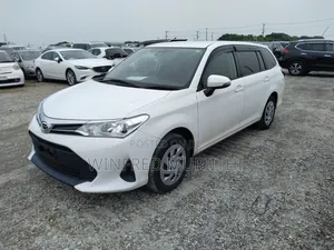 Toyota Corolla Fielder 2019 White