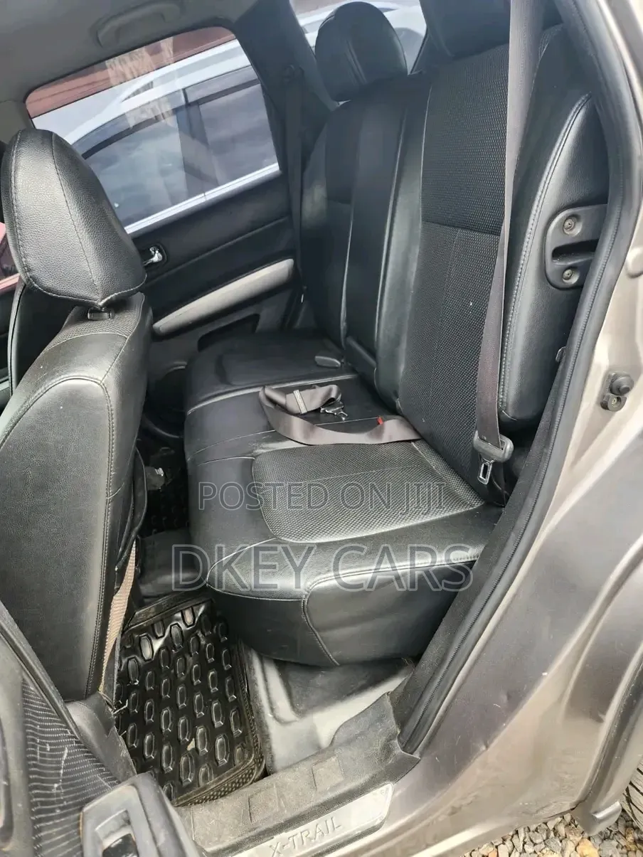 Nissan X-Trail 2012 Silver