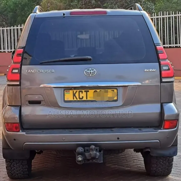 Toyota Land Cruiser Prado 3.0 D-4D 5dr 2008 Gray
