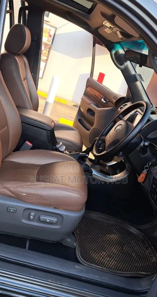 Toyota Land Cruiser Prado 3.0 D-4D 5dr 2008 Gray