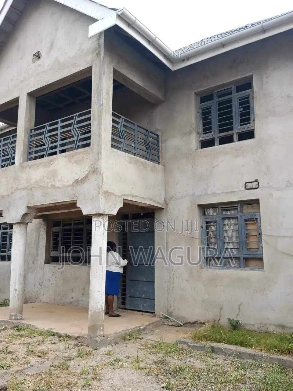 4bdrm Mansion in Bypass, Kenyatta Road / Theta  for sale