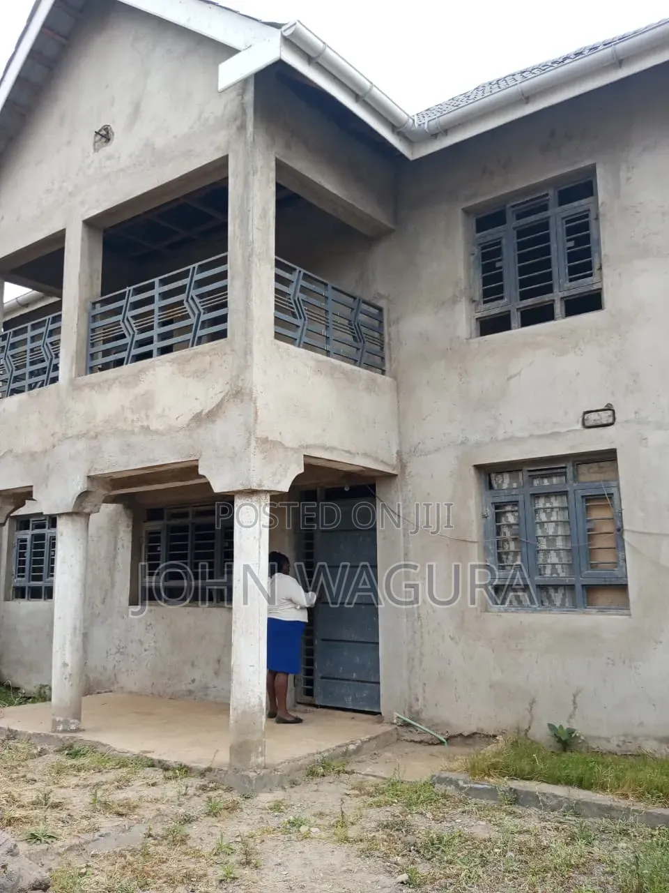 4bdrm Mansion in Bypass, Kenyatta Road / Theta  for sale