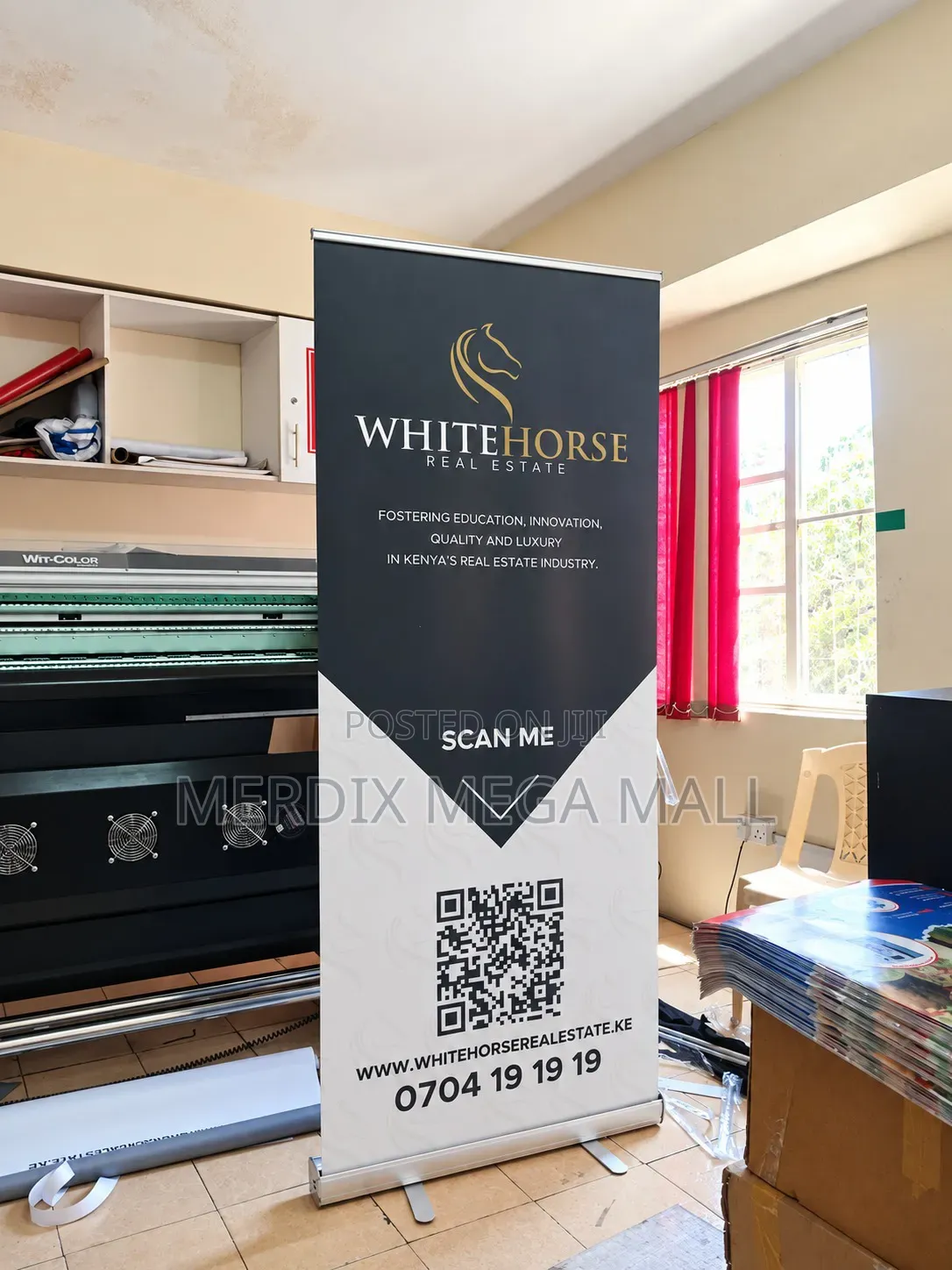 T24-R006A,roll Up Banner