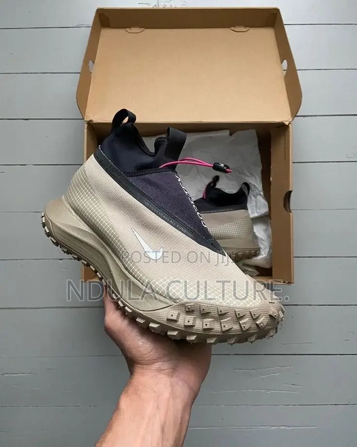 Nike Acg Hiking and Running Shoes