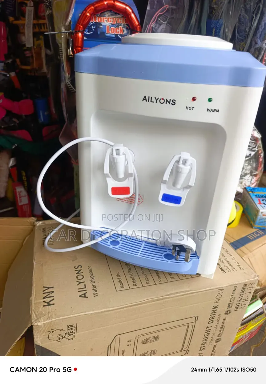 Energy Efficient Top Loading Desktop Water Dispenser Hot Normal Use