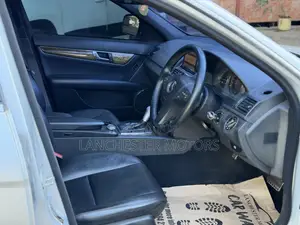 Mercedes-Benz C200 2008 Silver