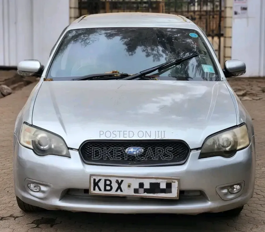 Subaru Legacy 2009 Silver