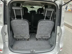 Toyota Sienta 2011 White