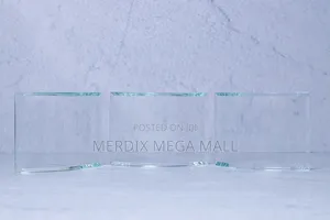 T24-R002A,Crystal Curved Glass Award Plaque