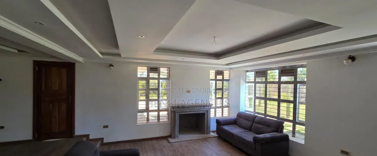 5bdrm Maisonette in Annex Estate, Elgon View for sale