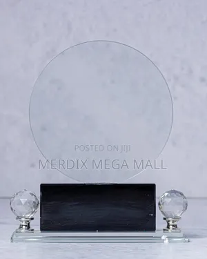 T24-R003C,awards,trphies,crystals Awards