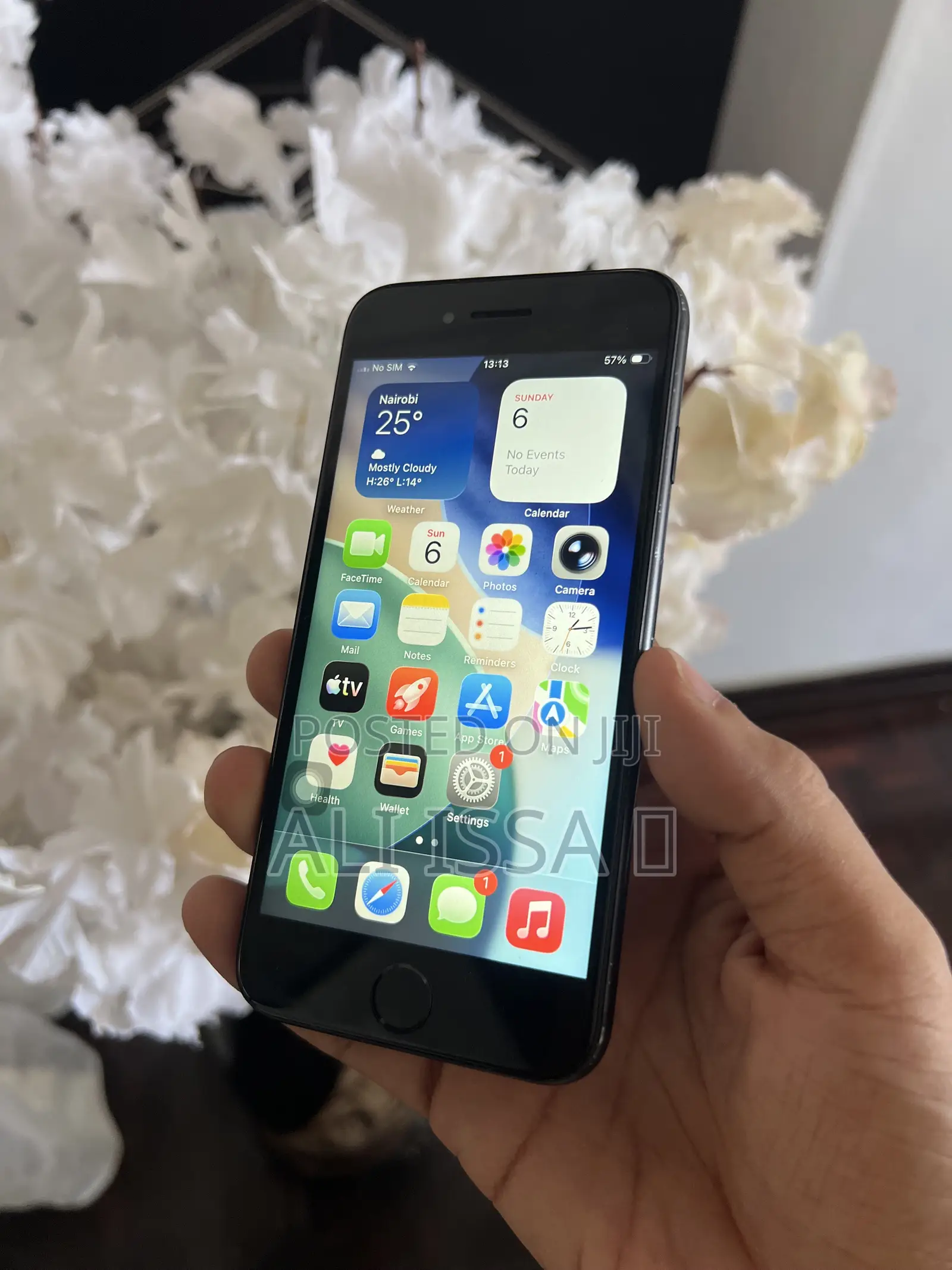 Apple iPhone SE (2020) 64 GB Black