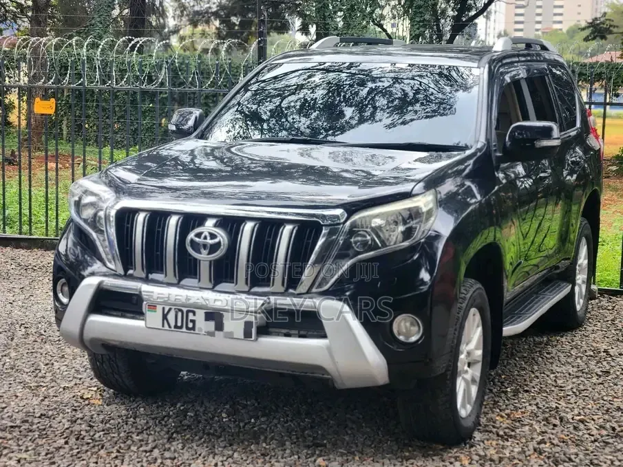 Toyota Land Cruiser Prado 2014 Black