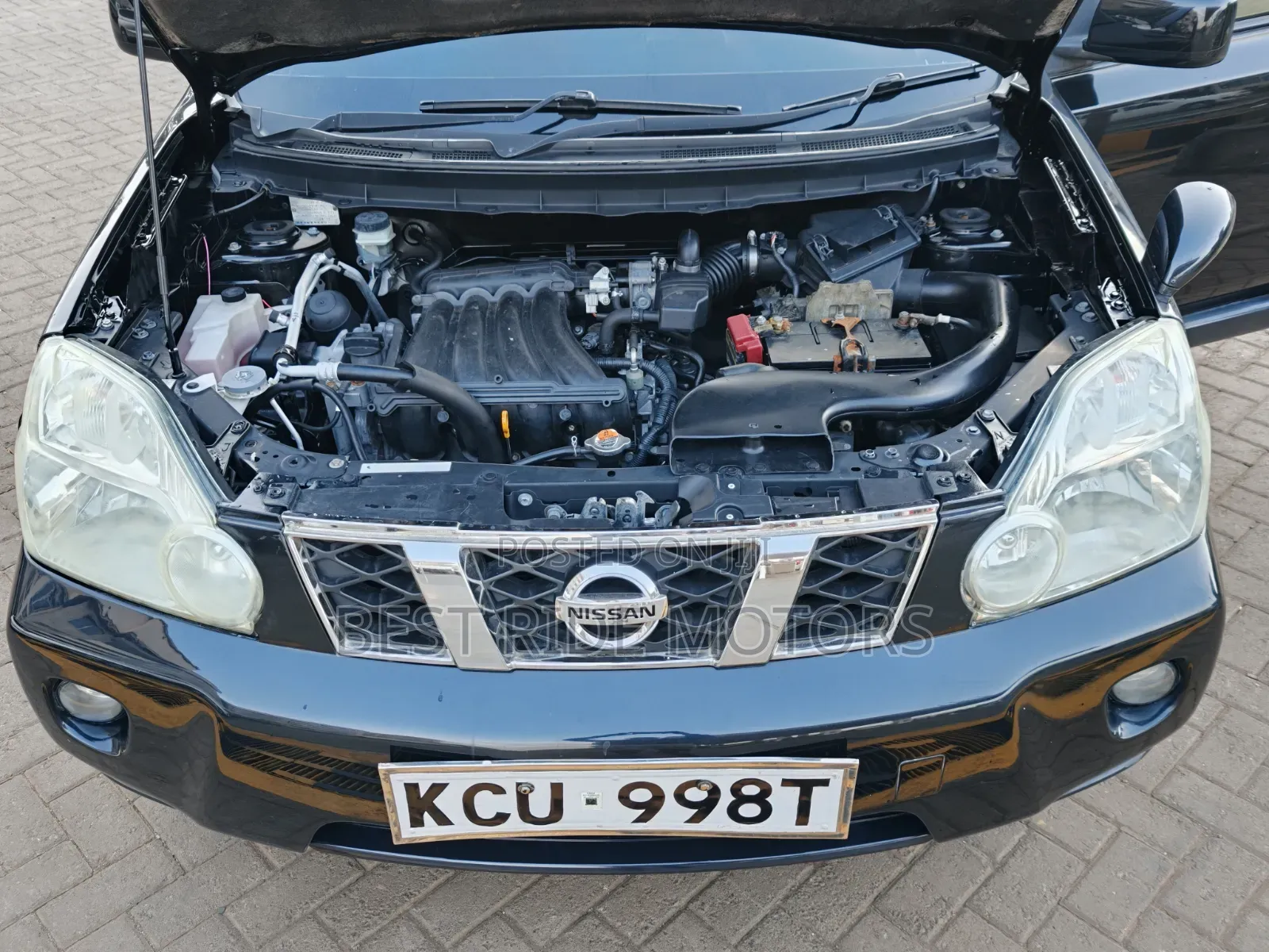 Nissan X-Trail 2.0 Petrol XE 2012 Black
